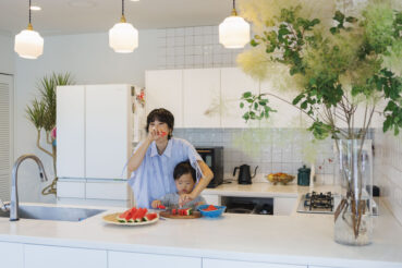 妥協しなかったキッチン。暮らして実感する動線の心地よさ